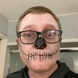 Meet your Posher, Mark